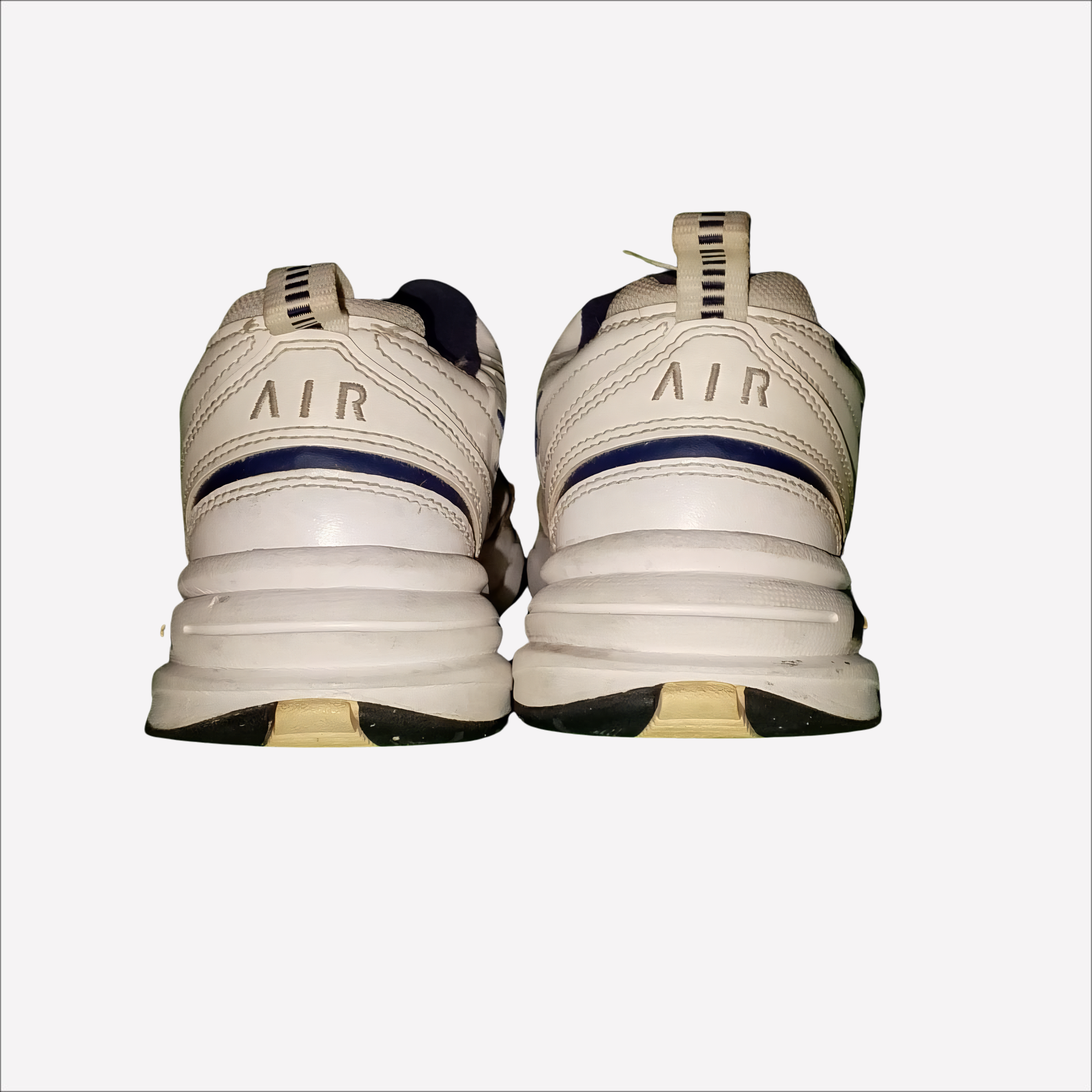 Nike Air Monarch IV - view 3