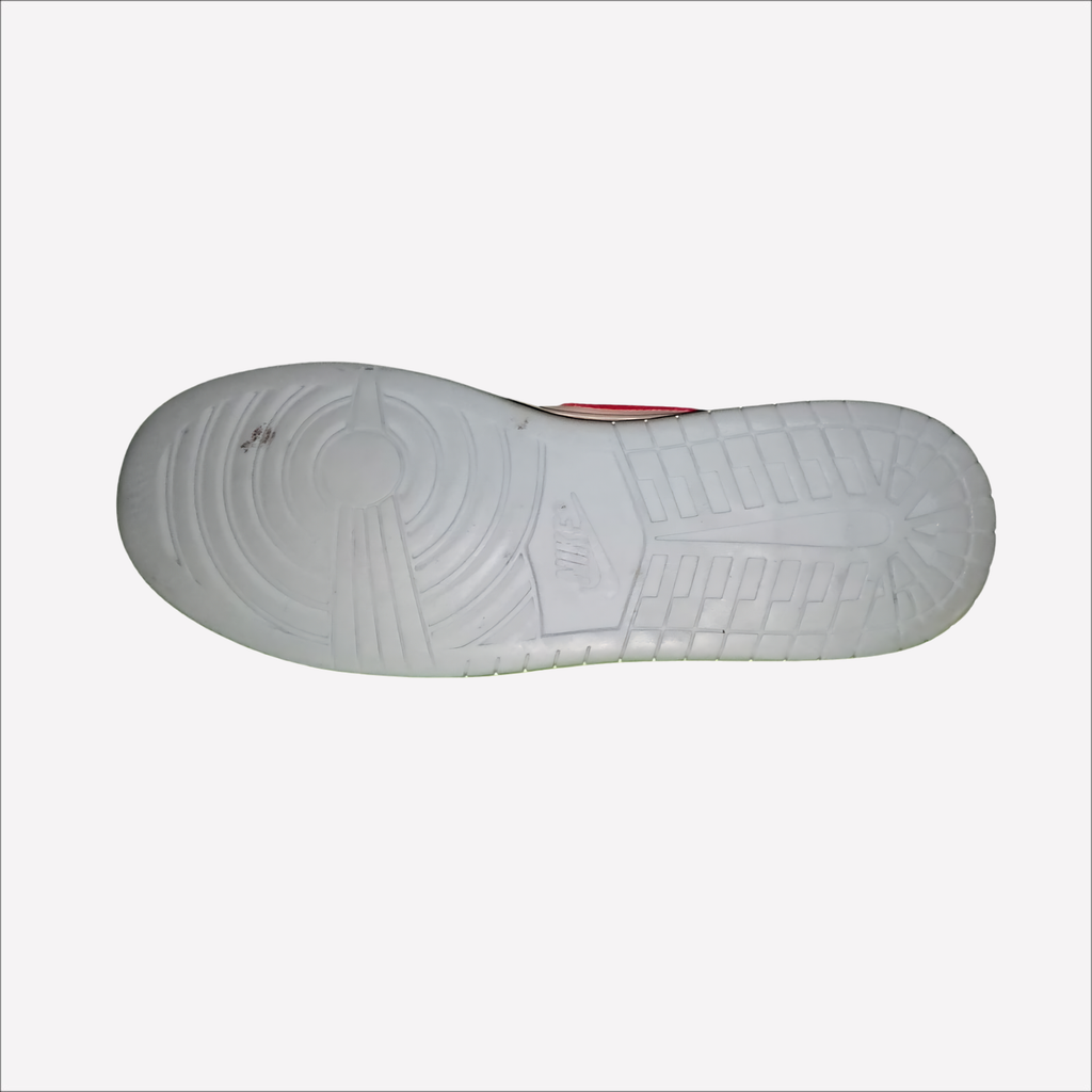 Air Jordan 1 Low SE - view 4