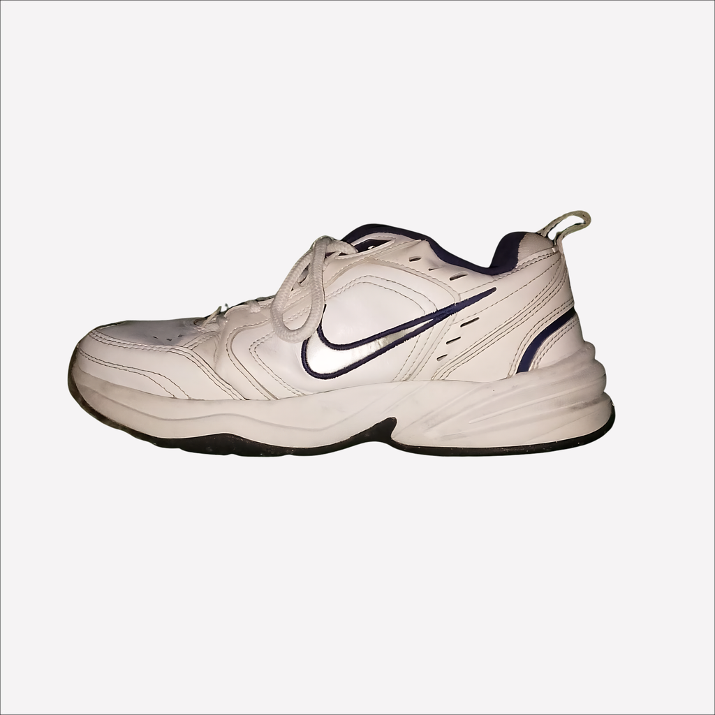 Nike Air Monarch IV - view 2